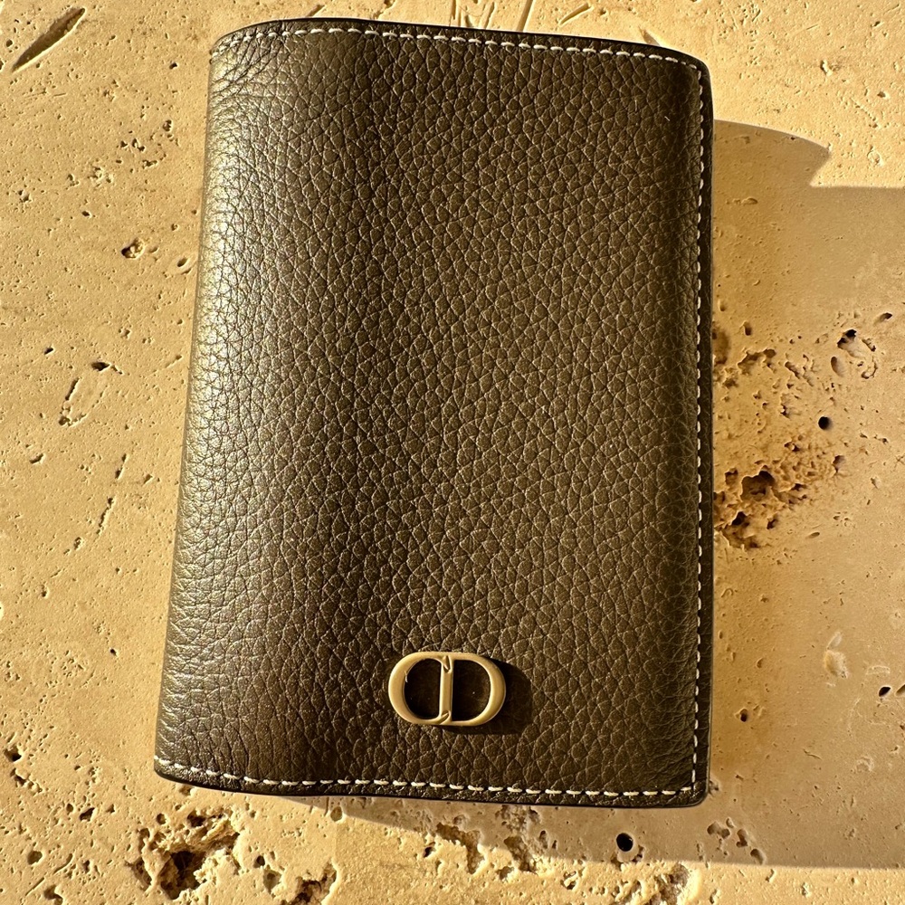 Dior men wallet
